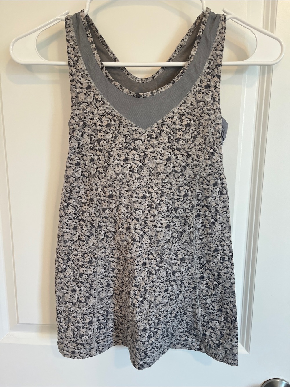 lululemon athletica Gray Floral-Print Tank